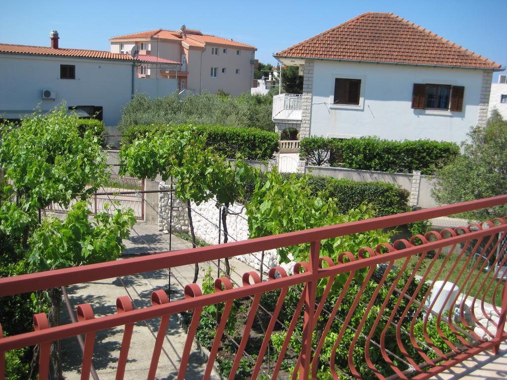 Apartment Bise Rogoznica  Exterior foto